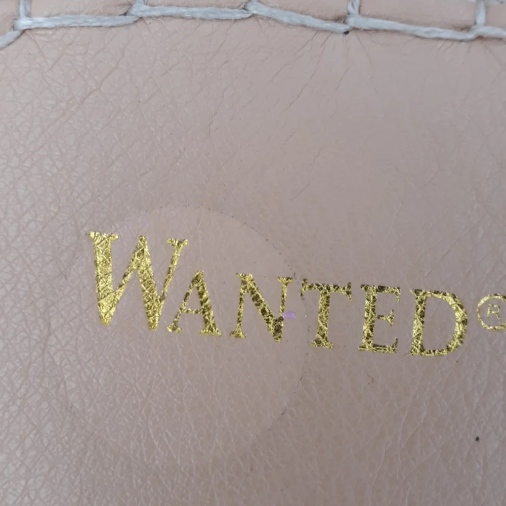 NWOT WANTED CANVAS ESPADRILLES - Picture 9 of 9